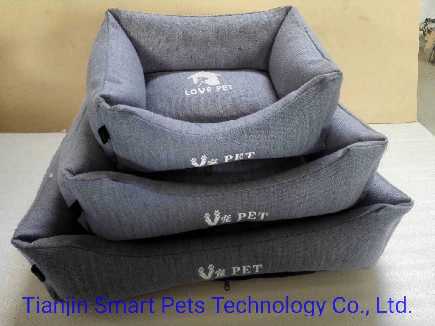 High quality/High cost performance  Luxury Plush Pet Dog Cat Bed House