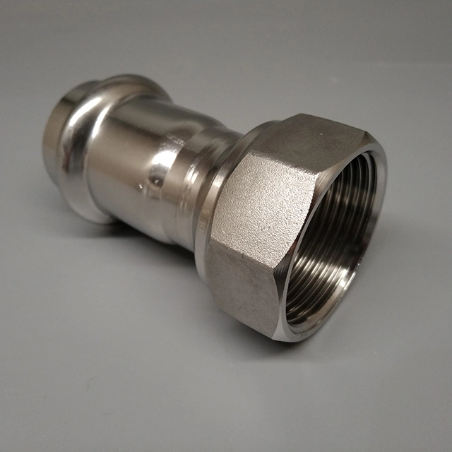 Hot Selling SS316L SS304L Stainless Steel Pipe Fittings Clamps Internal Threaded Straight Couplings