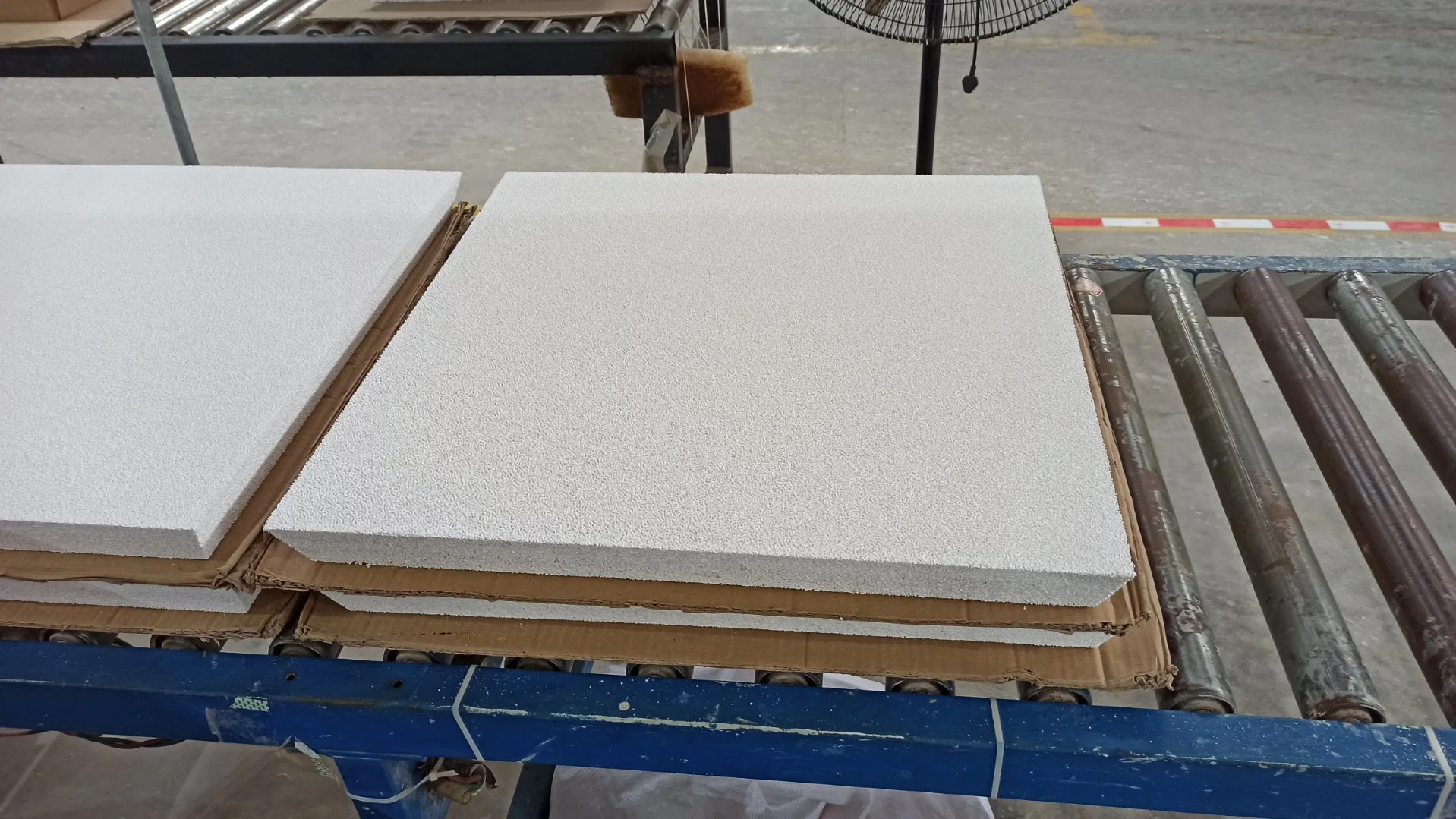 Customized Ceramic Foam Filter Plate Type Foam Ceramic for Foundry Industry