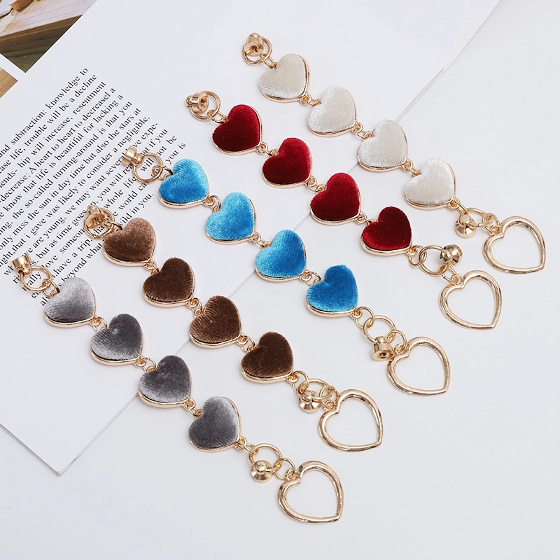 New Zinc-Alloy Plush Love Bracelet DIY Accessories Heart Chain Phone Case Love Pendant