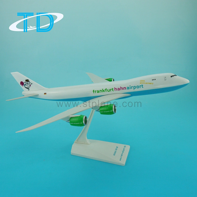 Boeing 747-8 aviones de plástico modelo escala con 37cm