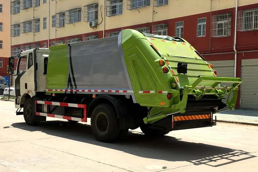 HOWO Chassis Cimc Brand 20cbm Compacted Garbage Trucks Beijing Chaoyang