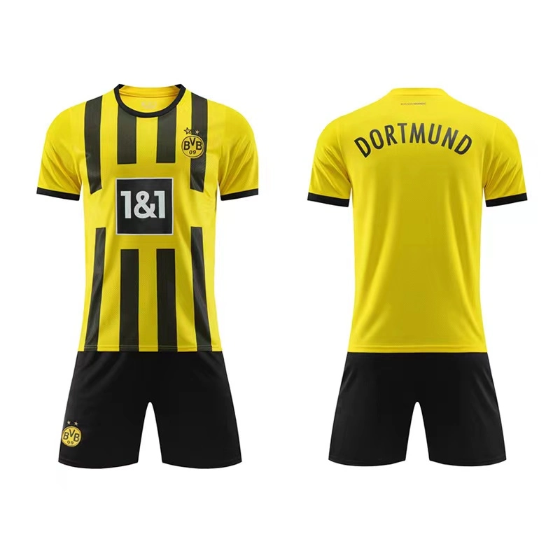 Neue Custom Sublimation Fußball Uniform Set Thailand Qualität Fußballtrikot