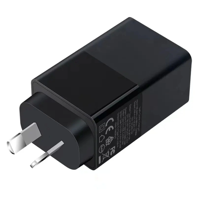 2023 Hot Sale Kc/SAA/ETL/Ukca/CE Approved 65W AC DC GaN Charger 3 Ports Type C Fast USB Adapter