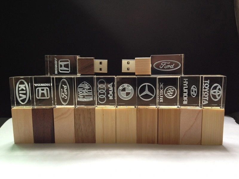 OEM Logo Free Sample Wooden USB Flash Drive 16g