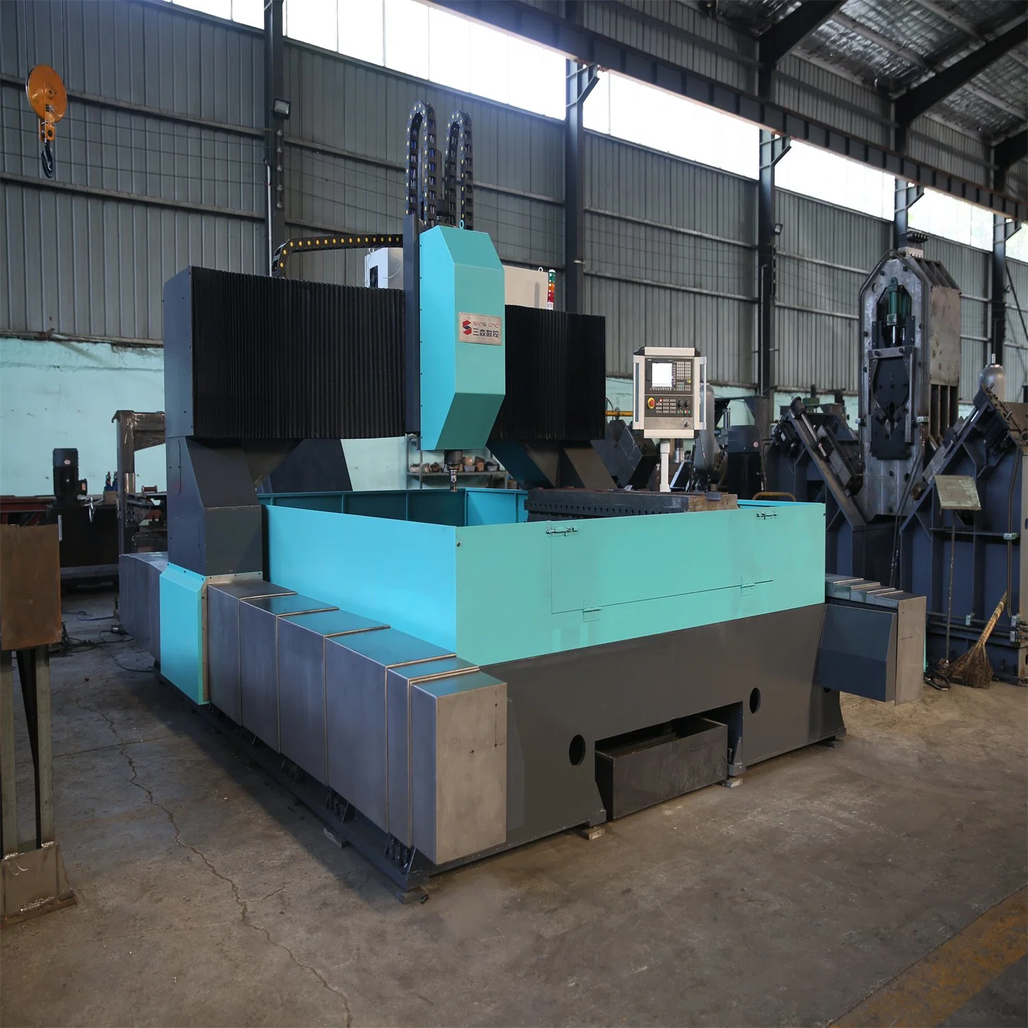 Raintech Drilling Thickness 100mm Bt50 Spindle CNC Gantry Movable Drilling Milling Machine