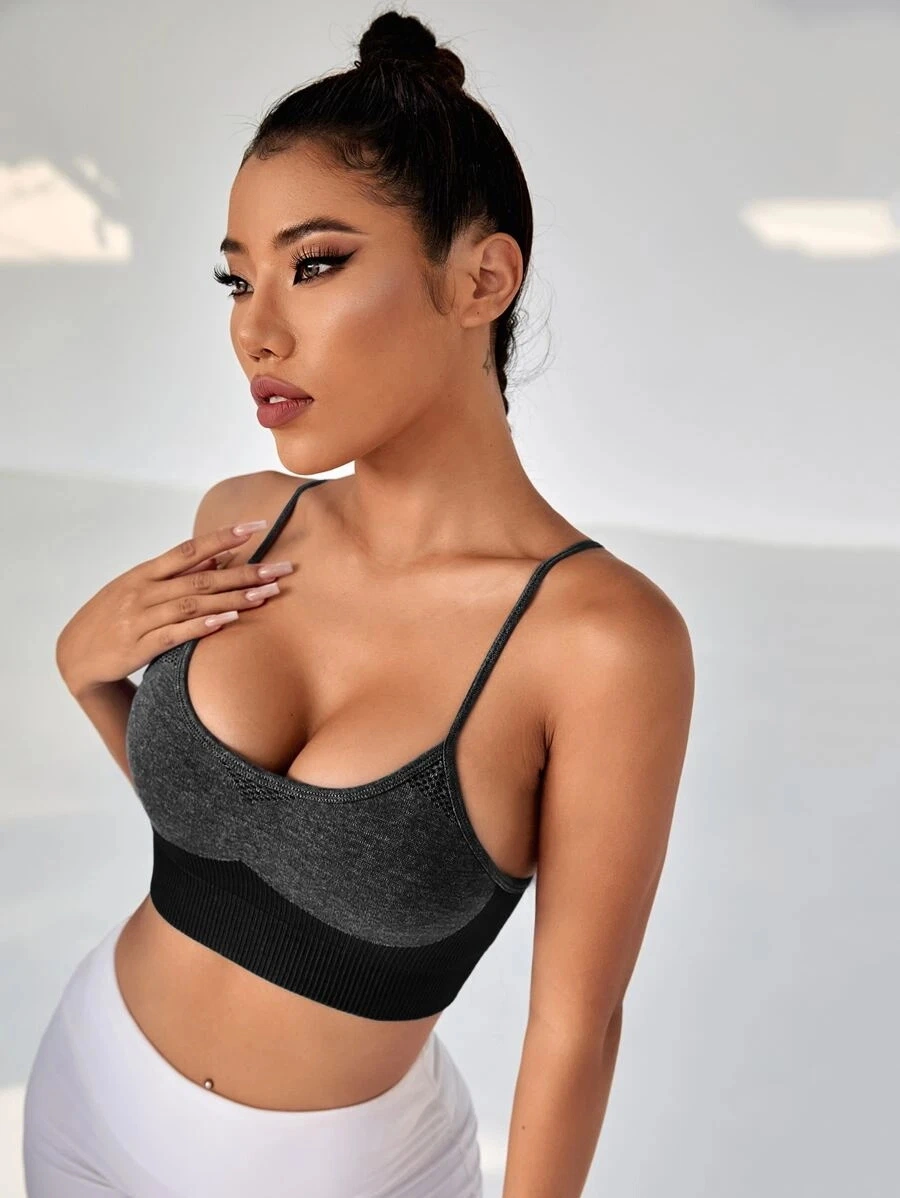 Sexy Fashion Seamless with Cross Back Strap Women Sport Bra