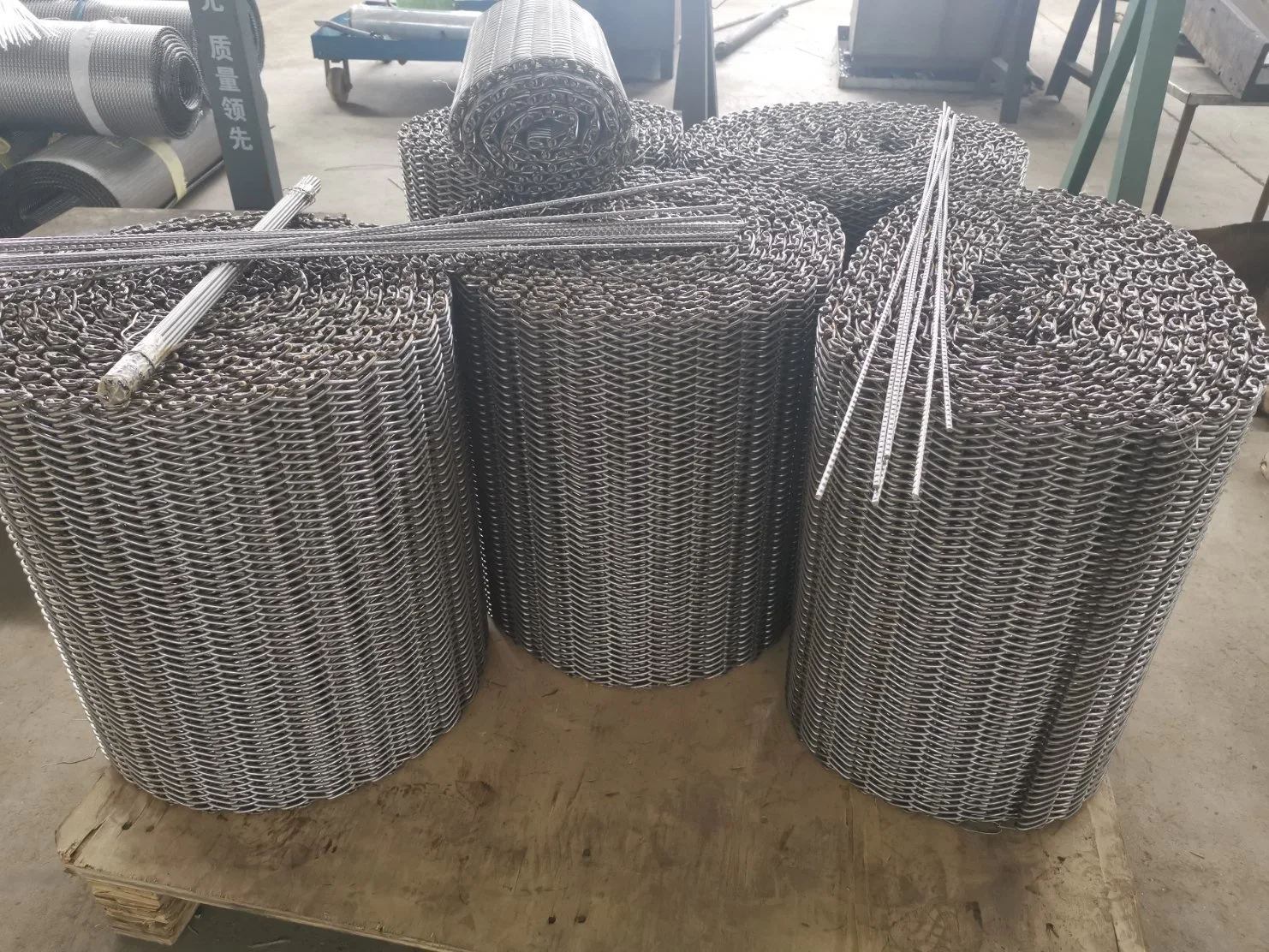 Brazing Furnace Balance Metal Conveyor Stainless Steel Mesh Belt