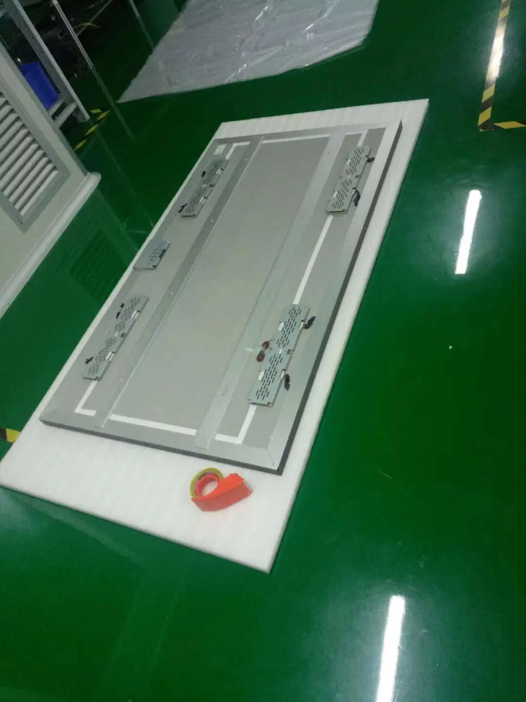 High Brightness TFT LCD Screen Module with Build-in Capacitive Touch Panel