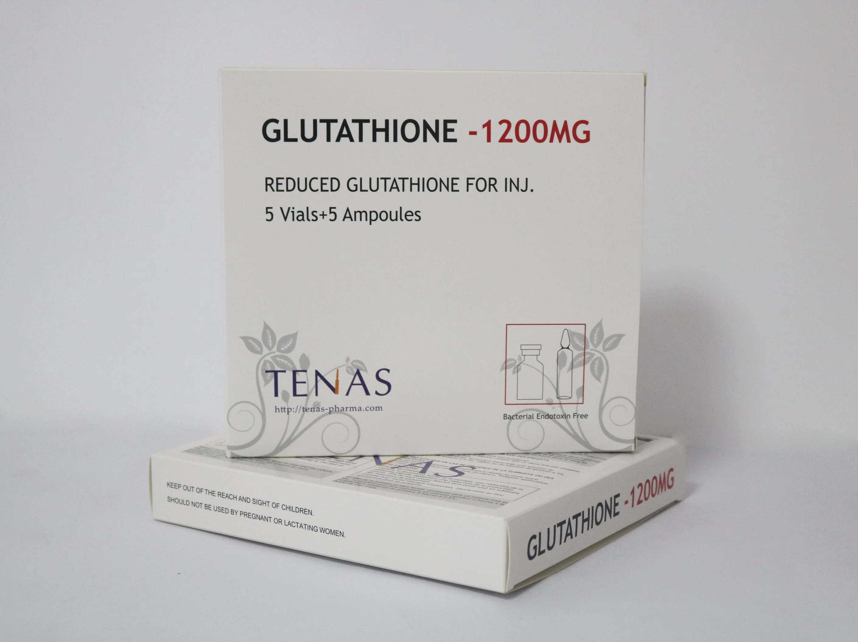 L'injection de glutathion resserre et éclaircit la peau