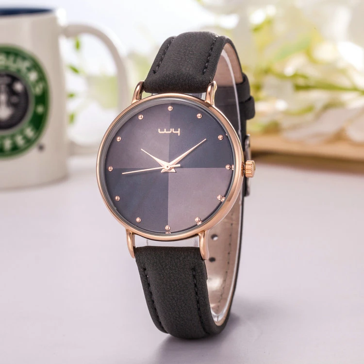 Leather Strap Alloy Watch Wholesale/Supplier Fashion Woman Watch (WY-113E)