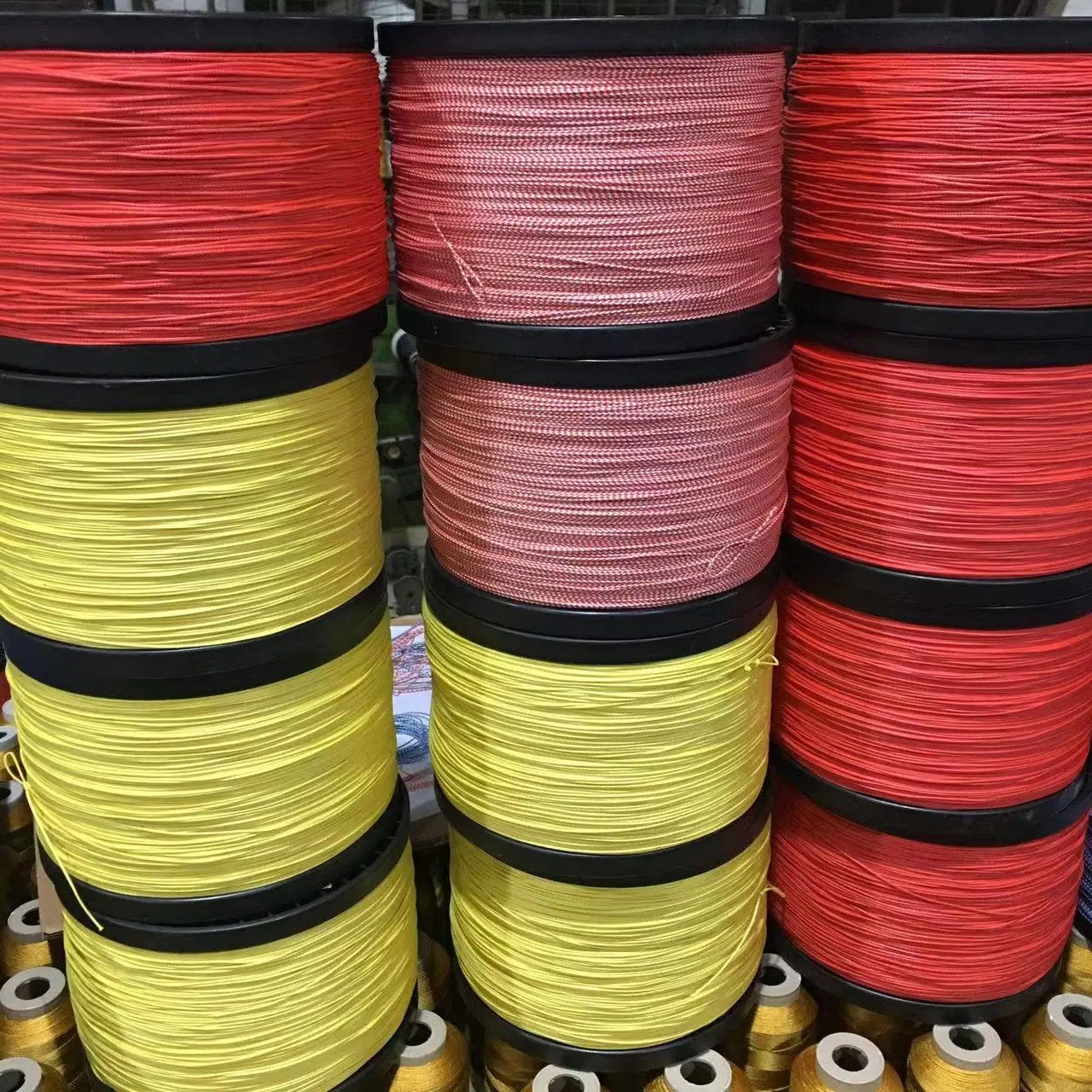 Fibra UHMWPE, fio de polietileno de peso molecular ultra elevado em branco, preto, azul, vermelho, verde ou para encomendar a cor de coloração de cor de cor de cor de cor de cor nunca fading