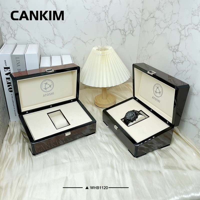 China Wholesale/Supplier Stock Wooden Shiny Lacquer Watch Packaging Box Watch Case Box Watch Box