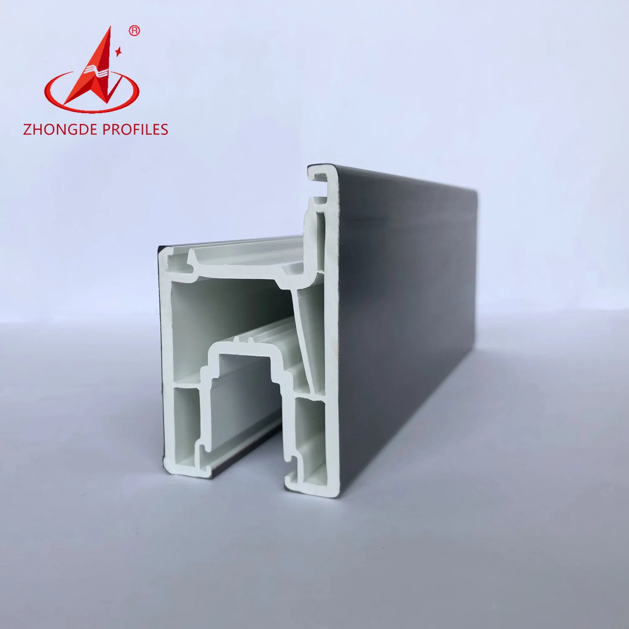 Le plus populaire Top 3 en Chine Prix d'usine UPVC pour Portes de maison panneau de fenêtres simple/double/triple rail Double/Triple Coextrusion de chambre multiple brevet Profils