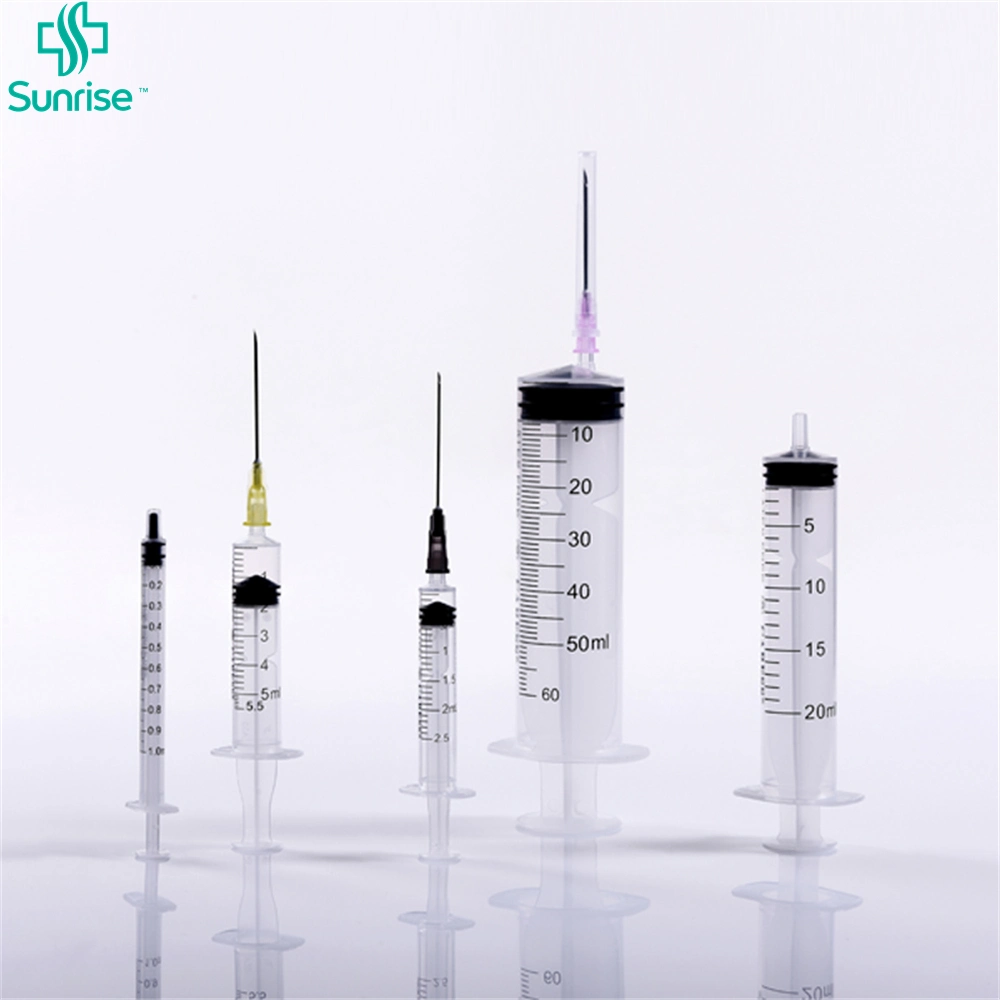 Injection de vaccin Seringue jetable médical avec l'aiguille
