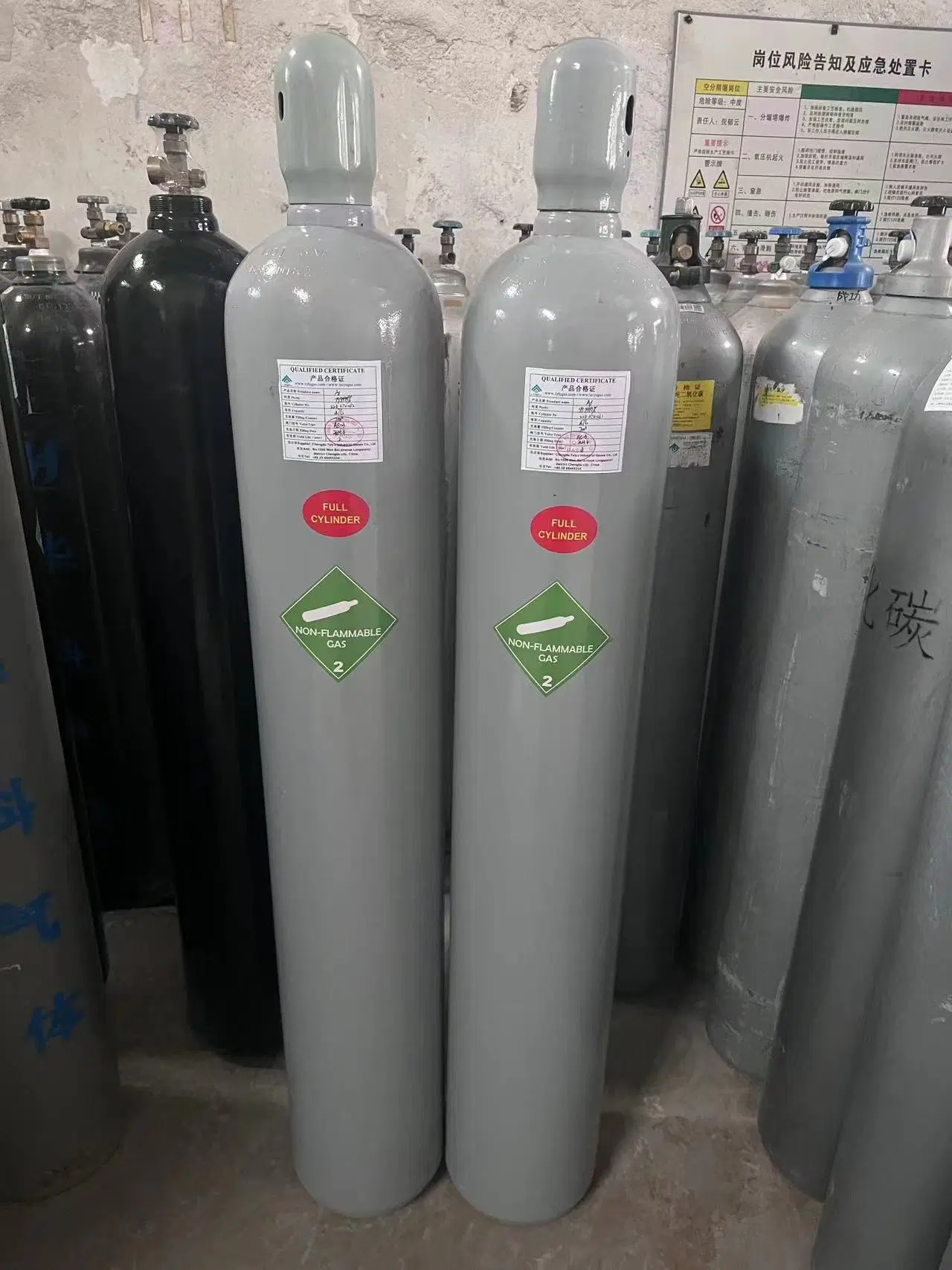 High Purity 5n, 6n Food Grade CO2 Carbon Dioxide Helium Industrial Liquid Argon Gas