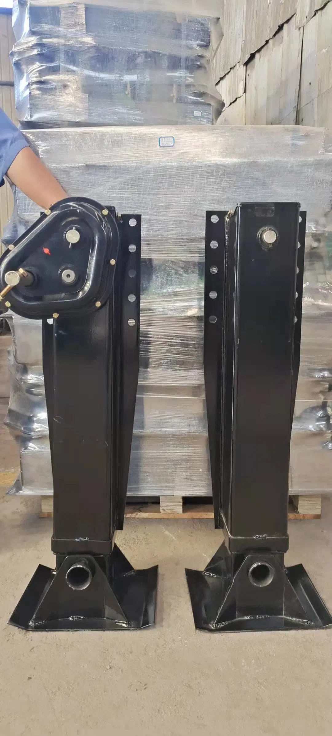 Original Factory 28ton Fuwa Landing Gear for Semi-Trailer