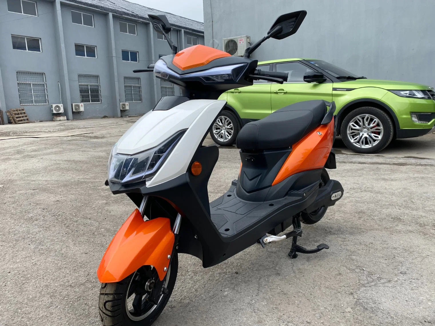 Electric Motorcycle with Lithium Battery