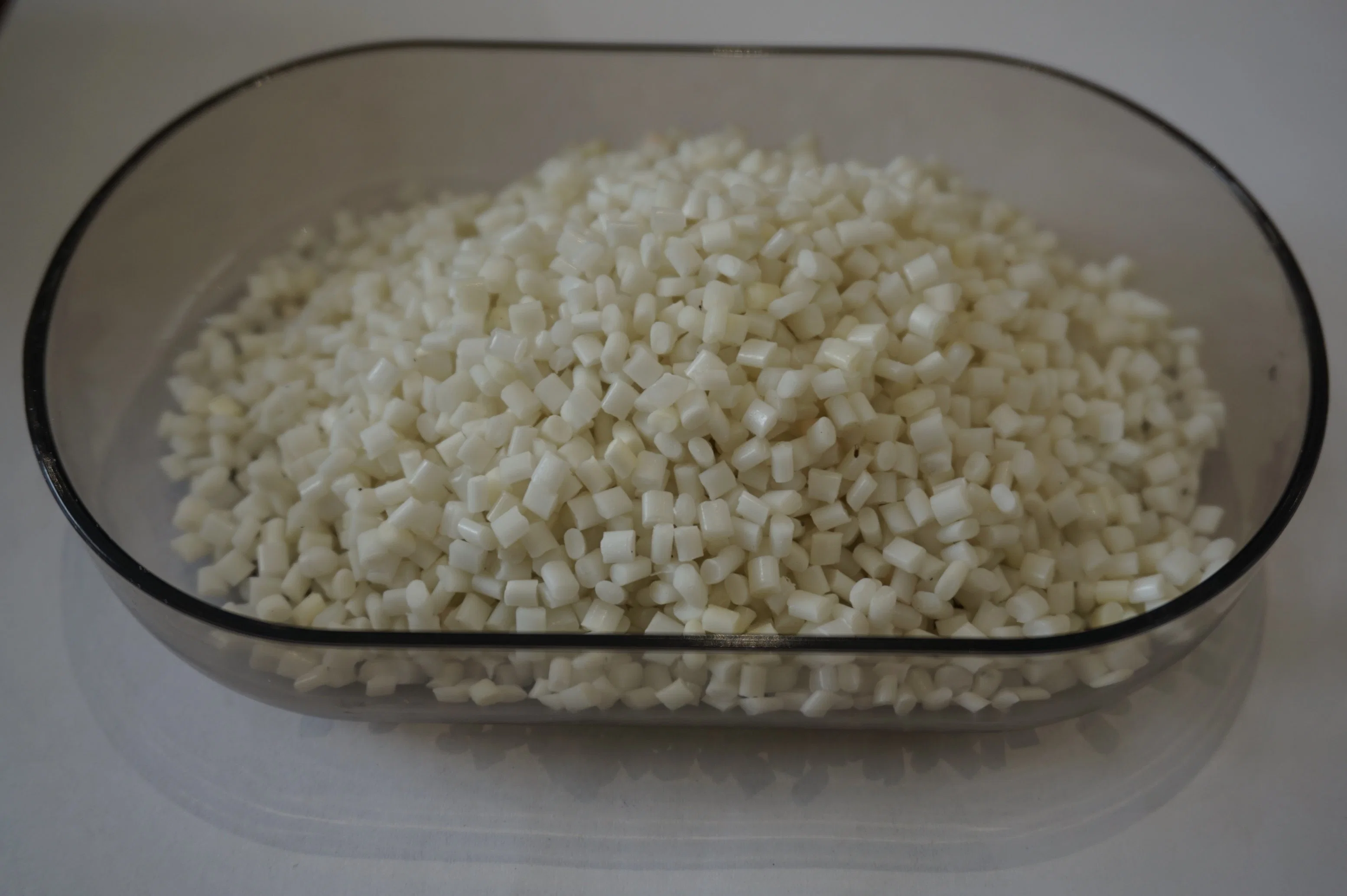 Virgin Plastic Pellets Raw Material Pet Resin Granule Pet Bottle Scrap Polyethylene Terephthalate