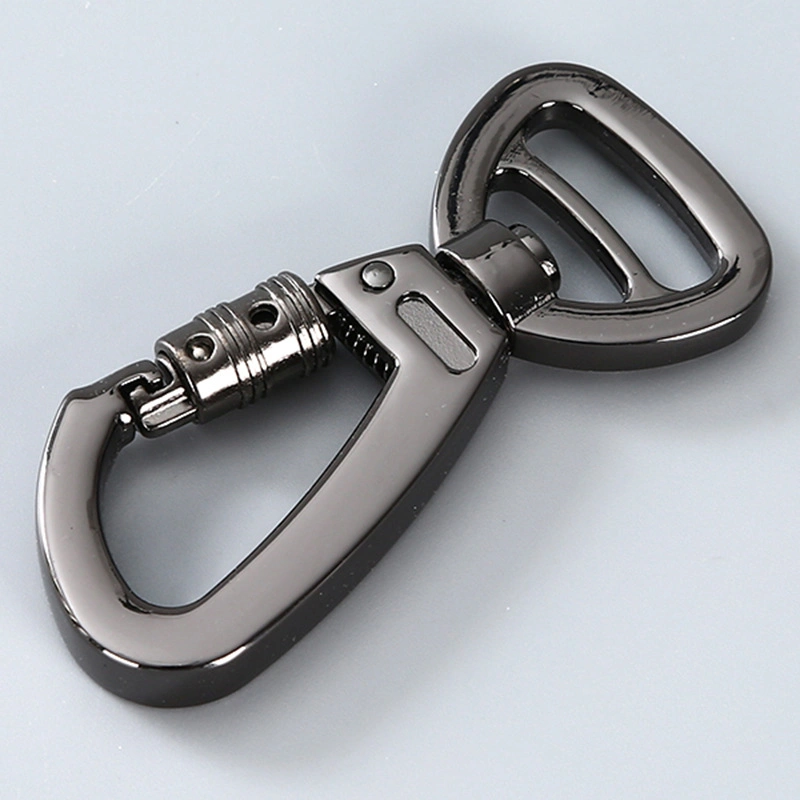 Wholesale/Supplier High quality/High cost performance Zinc Alloy Dog Clip Buckle Carabiner Hook Swivel Snap Hook with Lock for Dog Leash