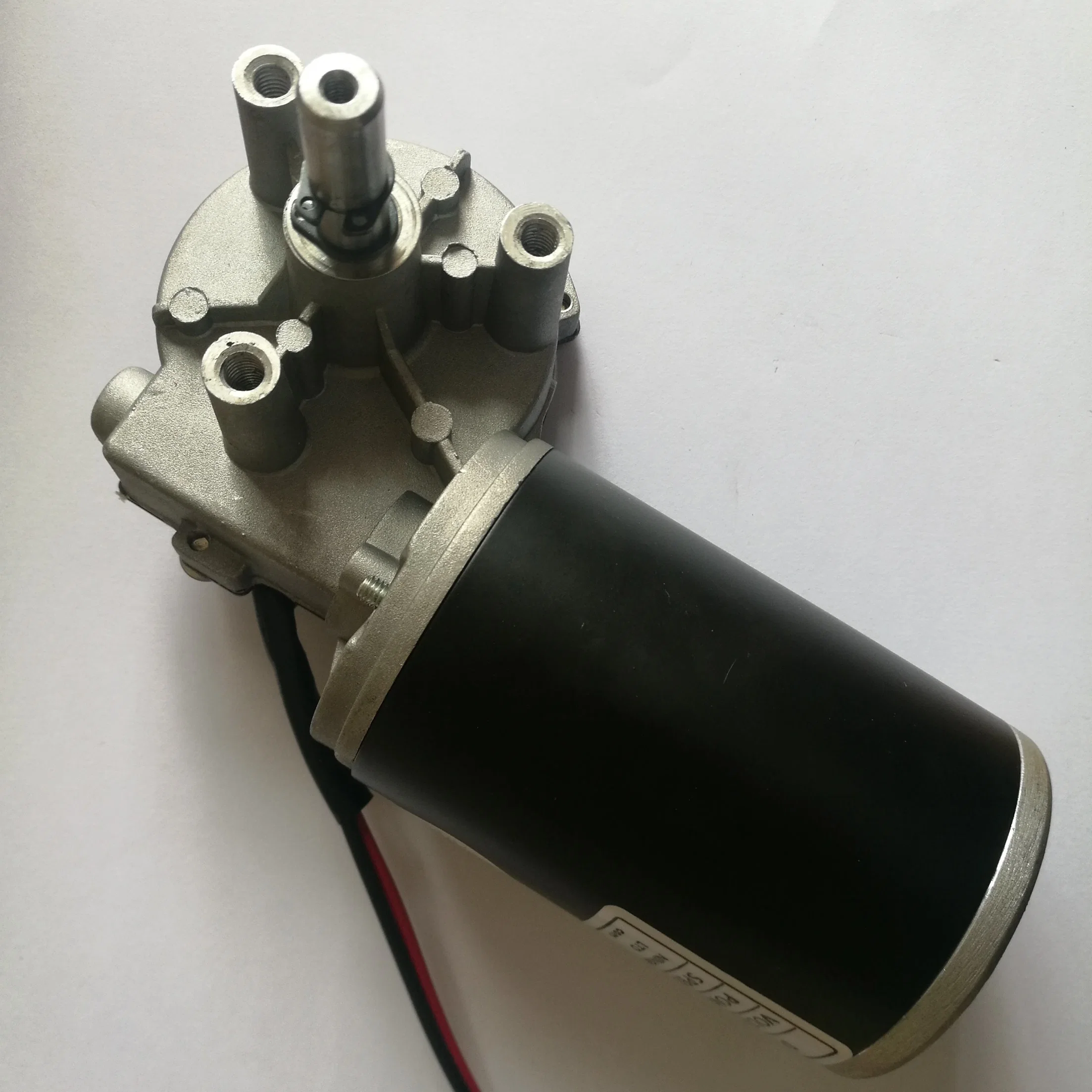 DC 12V 24V Worm Geared Motor for Seniautomatic Wire Feeders High Speed Low Noise Long Lifespan