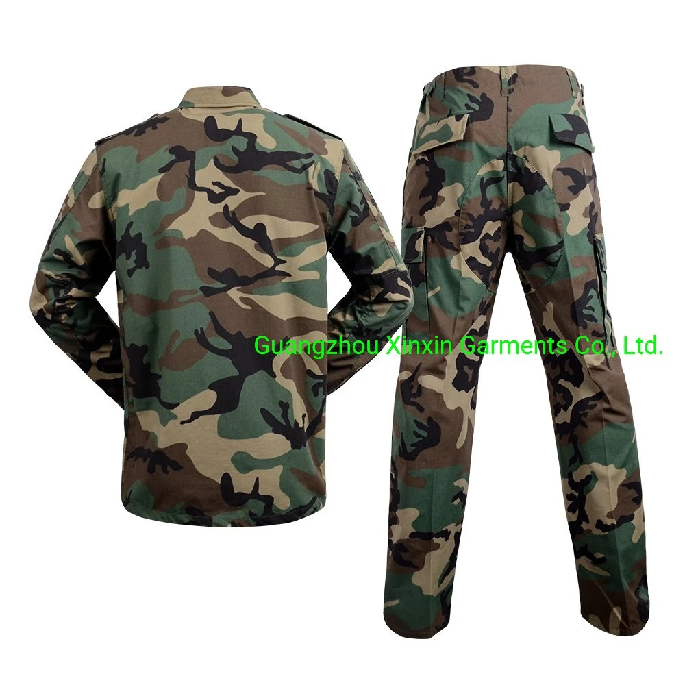 Estilo de estilo de Polícia Militar Mens combate táctico de poliéster 65 35 Algodão Woodland Camouflage Bdu estilo exército uniformes (W2265)