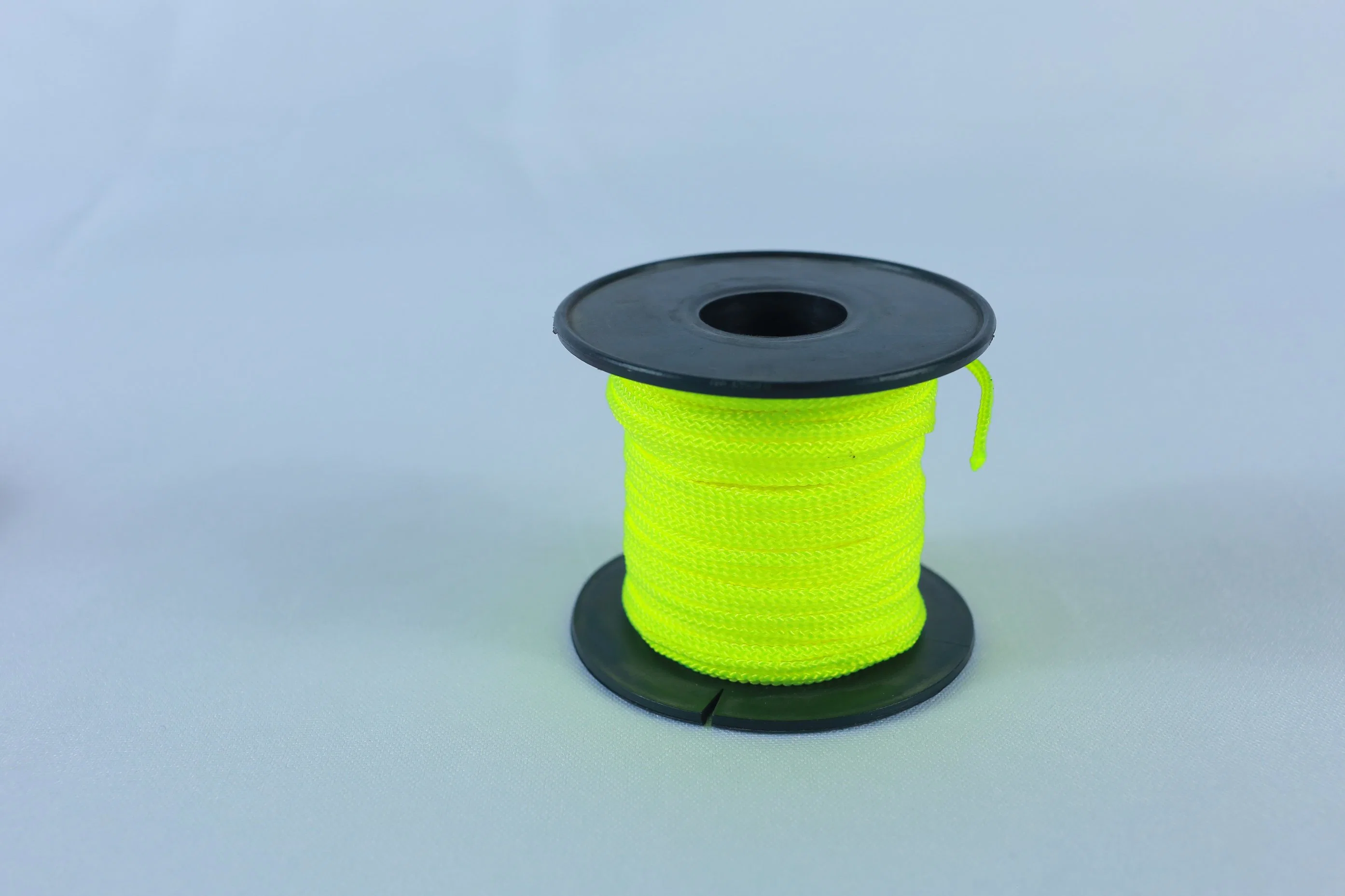 Factory Hot Sale Customized Size 210d Plastic Fishing Net Twine Nylon Twine