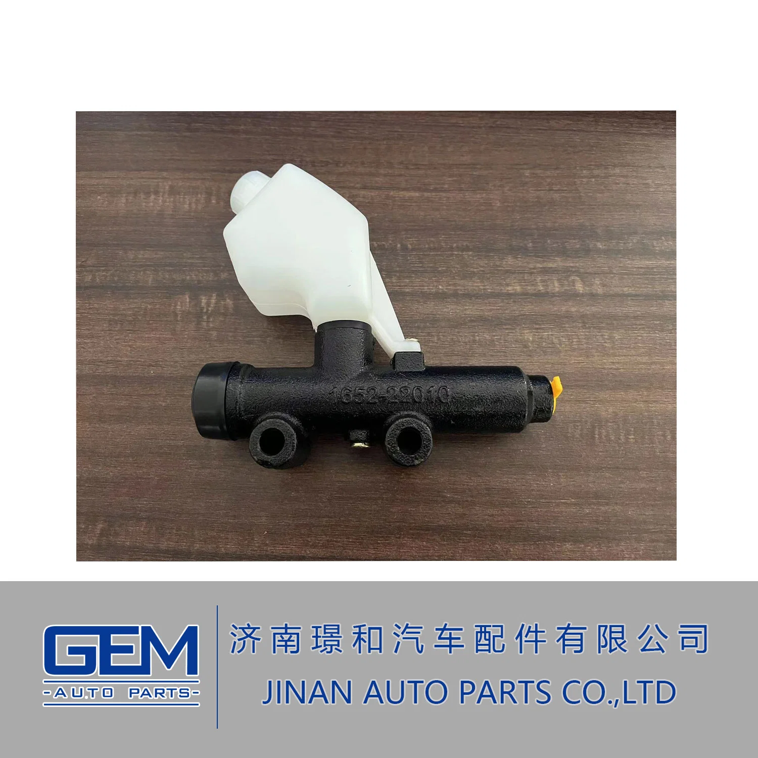 1652-22010 Clutch Master Cylinder for Hongyan F2000/F3000 Sinotruck HOWO FAW Foton Beiben Dcec Dongfeng JAC Truck Spare Parts Weichai Engine Spare Parts