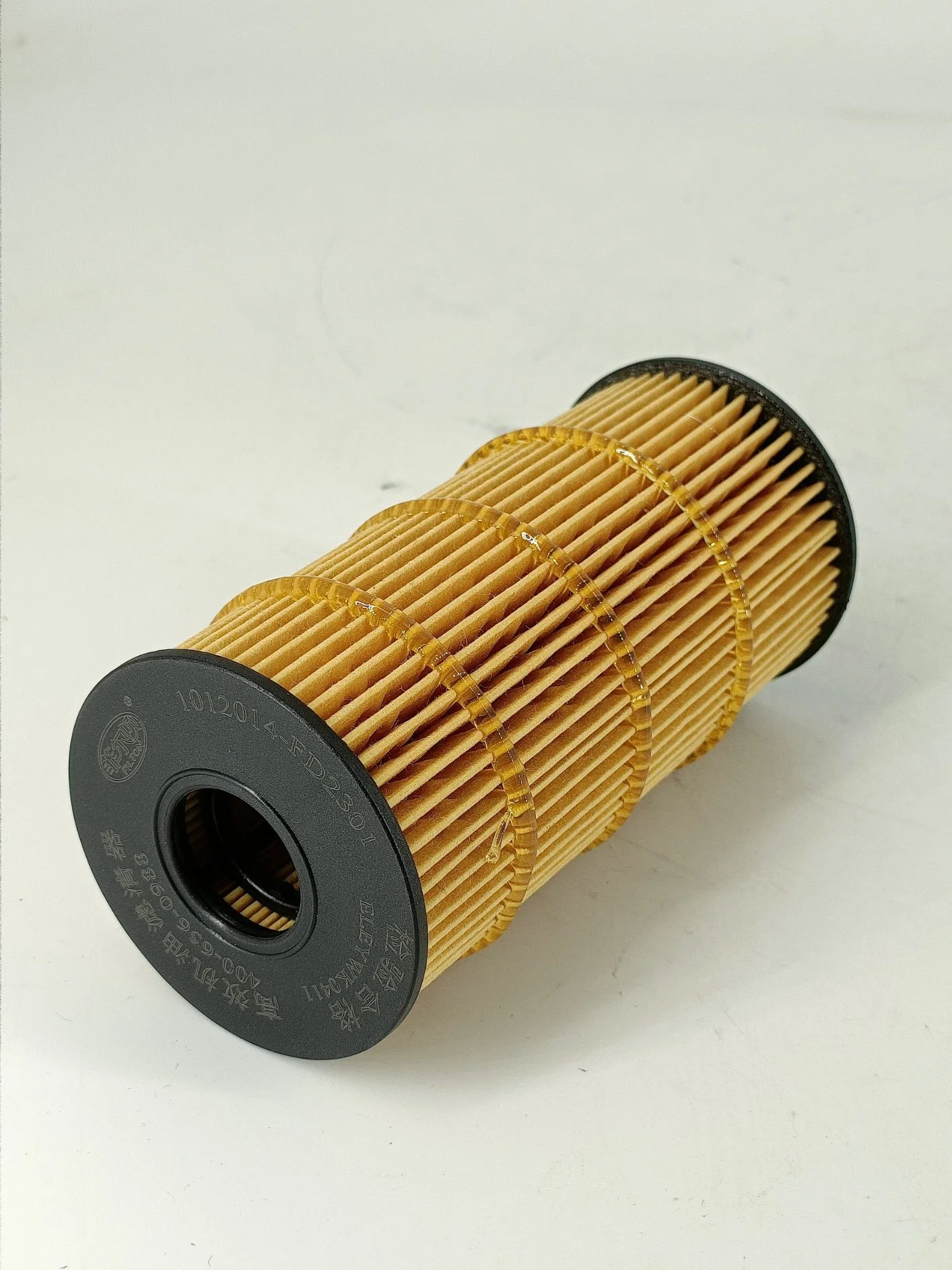 Oil Filter 1012014-Fd2301 Paper Core Dongfeng Suitable Model Dongfeng Rui Qi