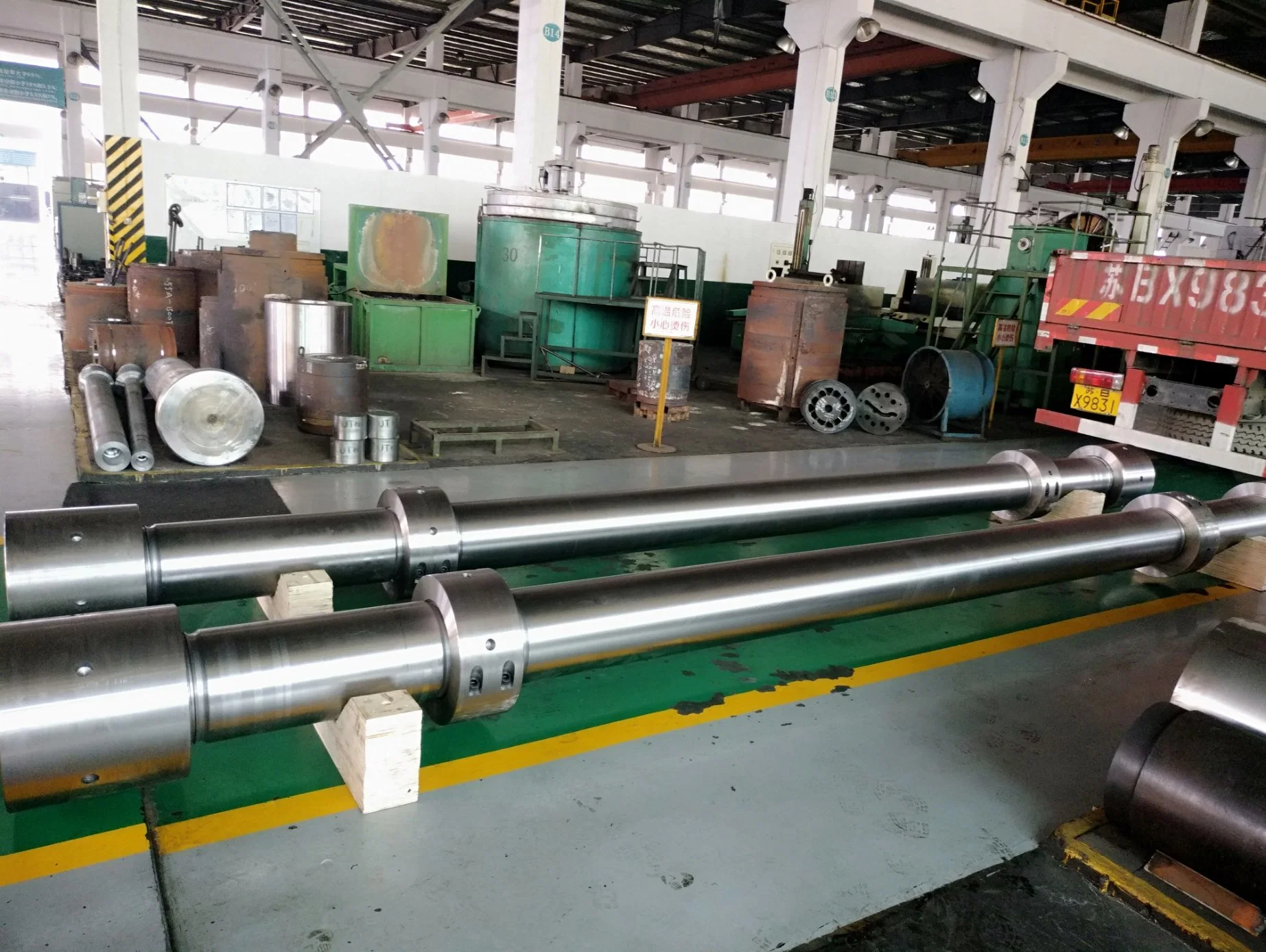 Manufacturer of Tie Rods for Aluminium Extrusion Press