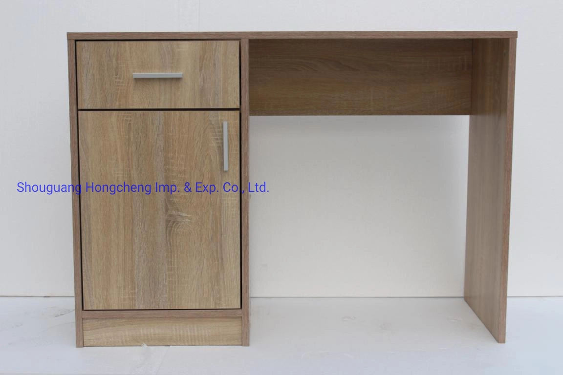 Modern Office / Home Computer Desk with Chipboard E1