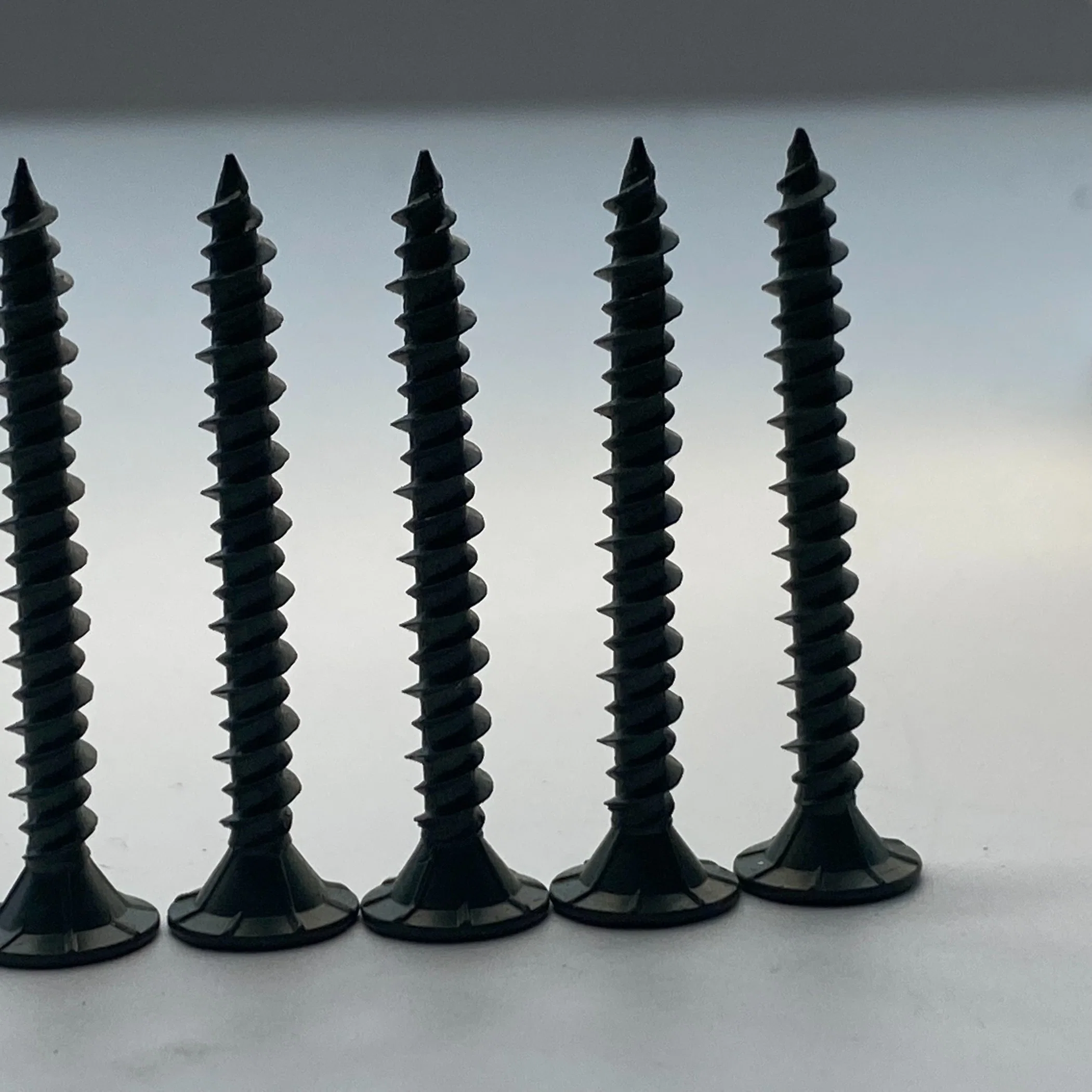 China Factory Customized Size Bugle Head Black Phosphated Zinc Plated Drywall Screws/Tornillos