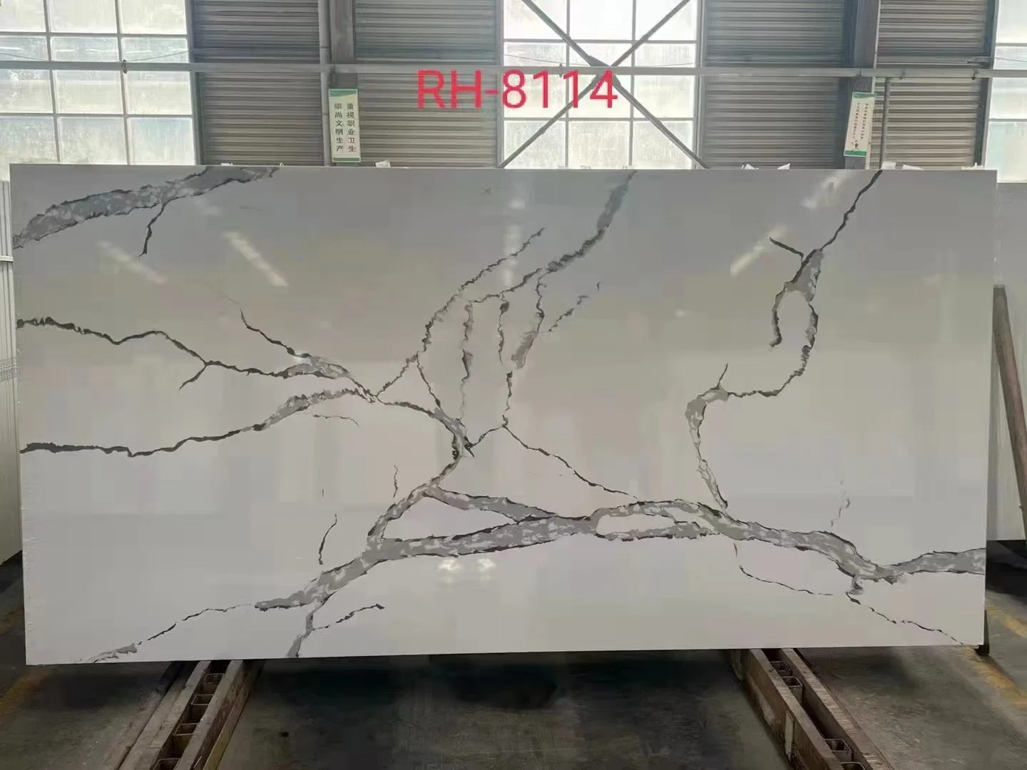 Mantenimiento fácil Vetas de mármol de lujo Cuarzo Slab para cocina y.. Cuarto de baño