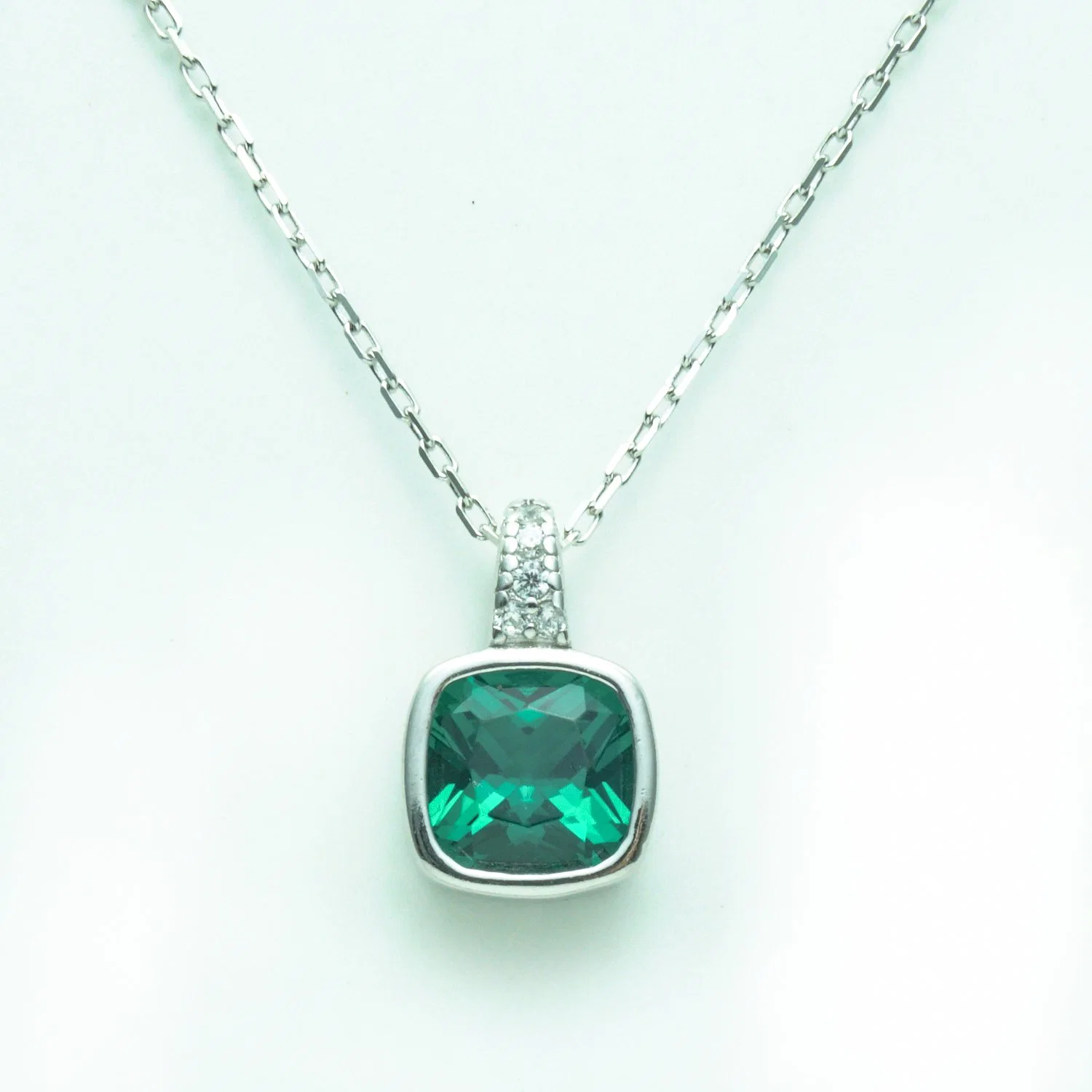 Design Beautiful Rhodium Fashion Sterling Silver Jewelry Set Square Emerald Charm Necklace