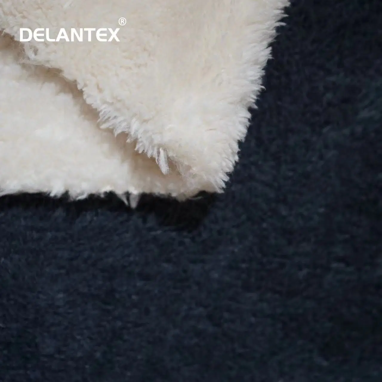 الجملة عالية الجودة 100 ٪ البوليستر شيربا Fleece Teddy Bear Fur قماش لبطانية Garment