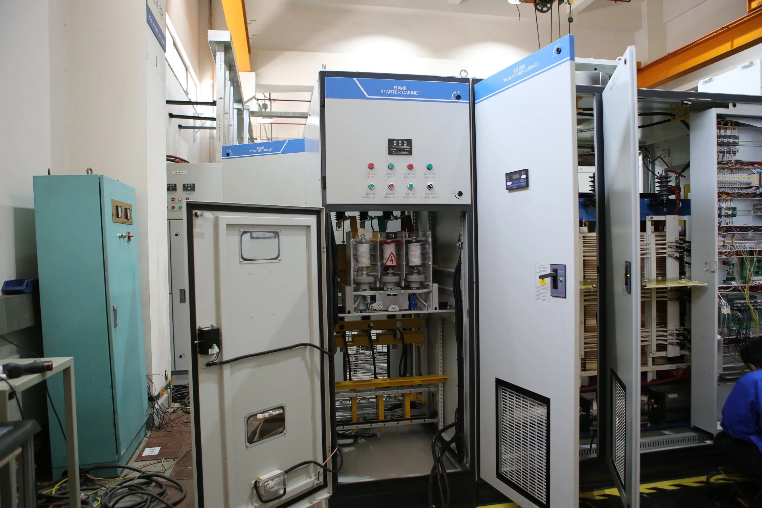 ناقل التحكم في المتجهات طراز A800 6kv MV VFD