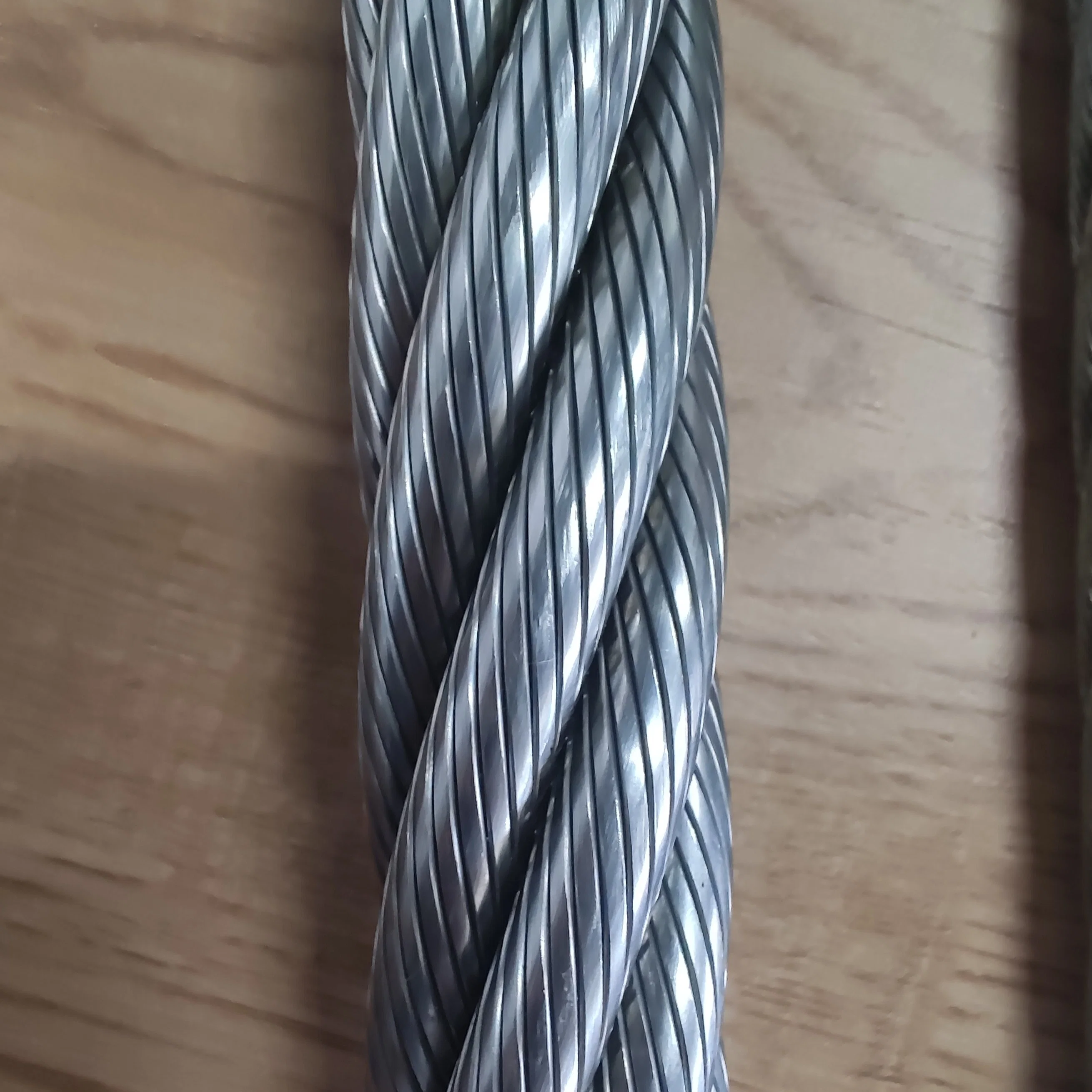 7X37 Steel Wire Rope Electro Galvanized & Ungalvanized Steel Core Shipping Use