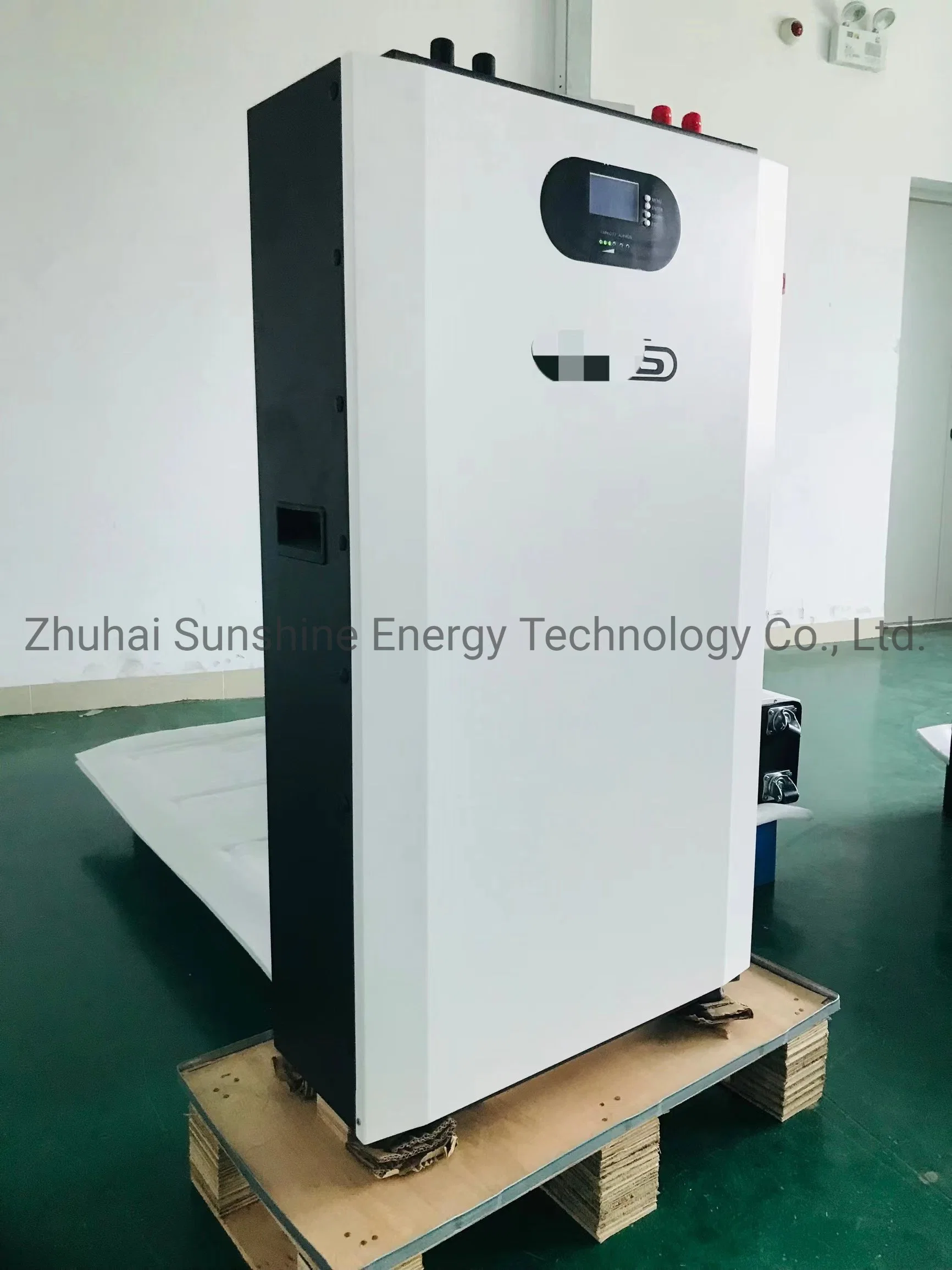 Système de stockage d'énergie Powerwall autonome 15 kW 48V 300 Ah LiFePO4 pour l'énergie solaire domestique avec onduleur Growatt Deye