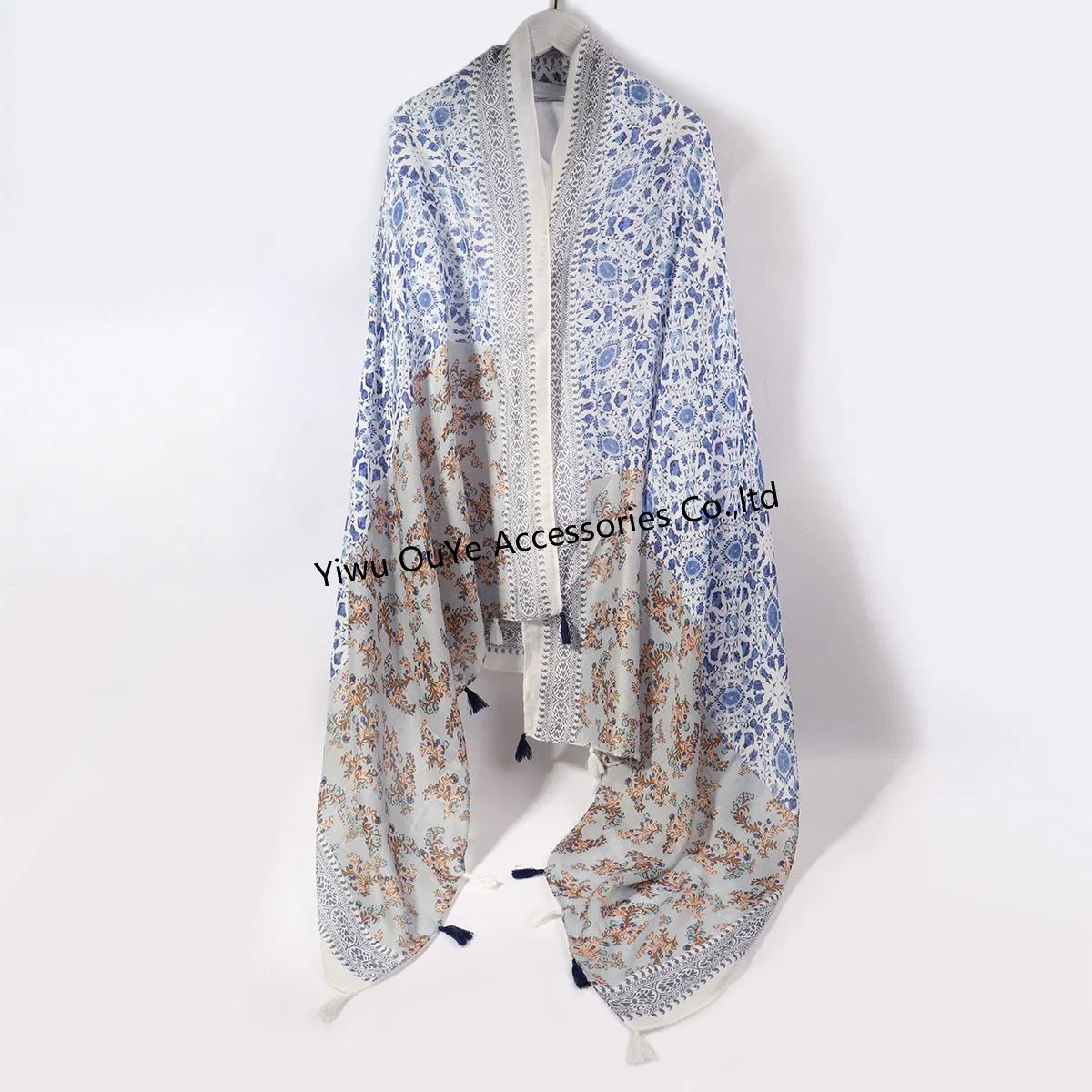 Sylish Customized Light-Weight Digital Print Tassel Soft Knitted Shawl Scarf