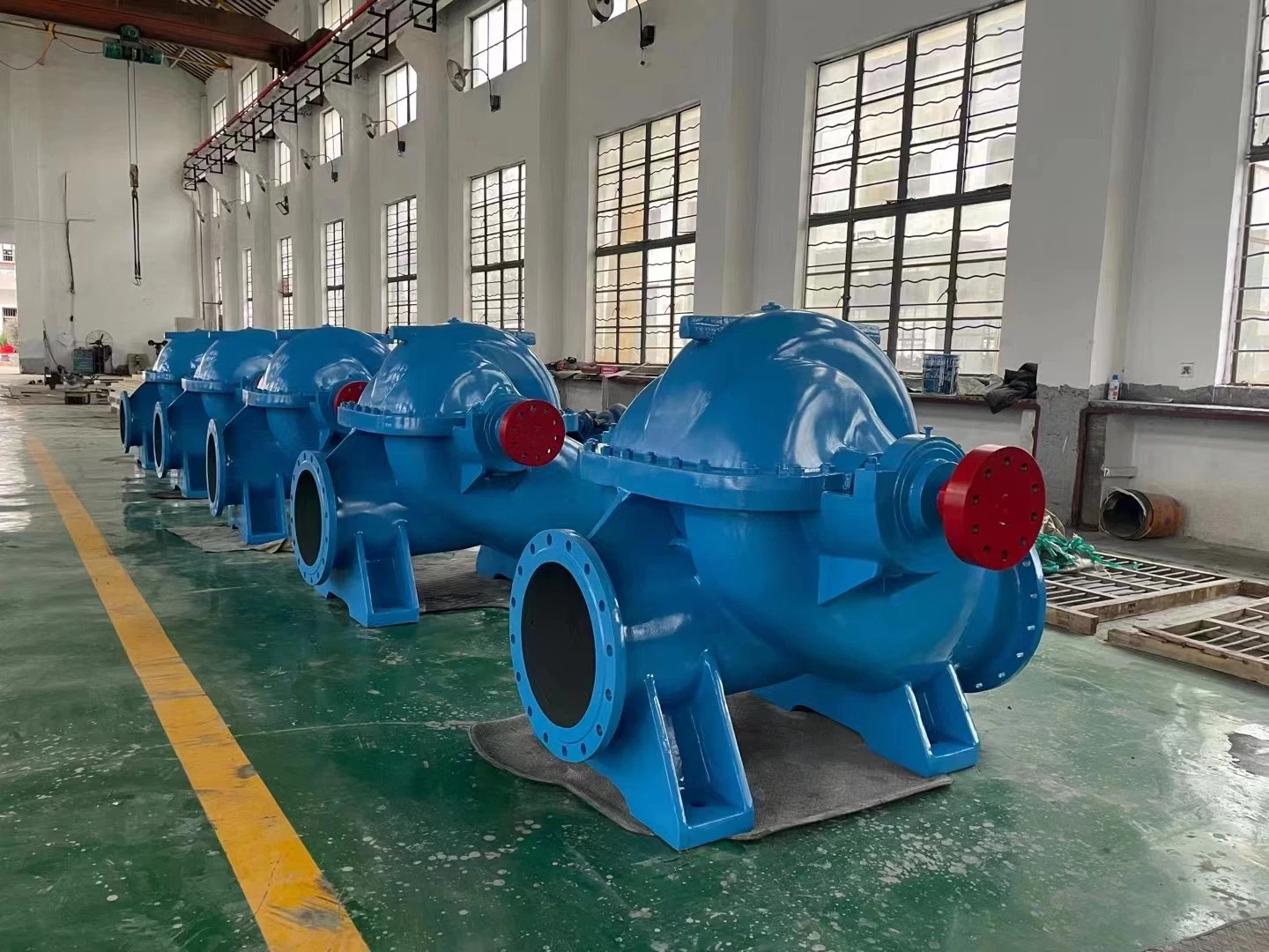 Corrosion-Resistant Double-Suction Water Pump - Flow Rate: [4675m&sup3; /H], Head: [82.6m], Power: [1200kw]