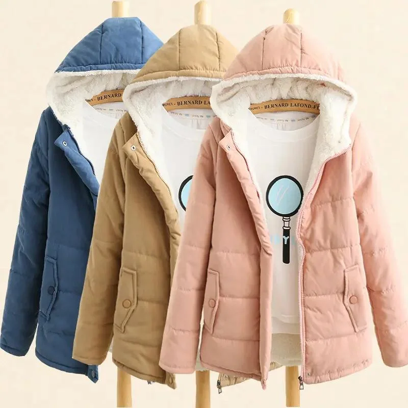 2023 Fashion Good Quality Women for Coat with Big Fur Removeable Hooded Wholesale/Supplier Coat Winter Clothes for Women