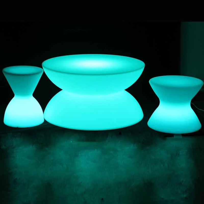 Outdoor Plastic LED Round Coffee Table Party Lighting Furniture Table and Chairs Party Furniture Rental