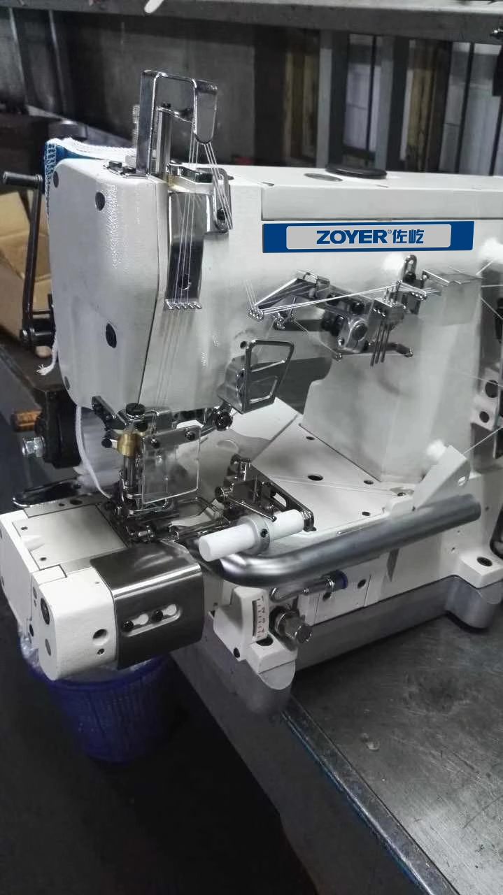 Zy600-33da Zoyer cama del cilindro de corte lateral derecho con la máquina de coser de bloqueo automático del controlador directo de barbero y dispositivo elástico