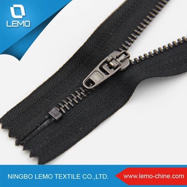 China Professional Metall Reißverschluss und Slider