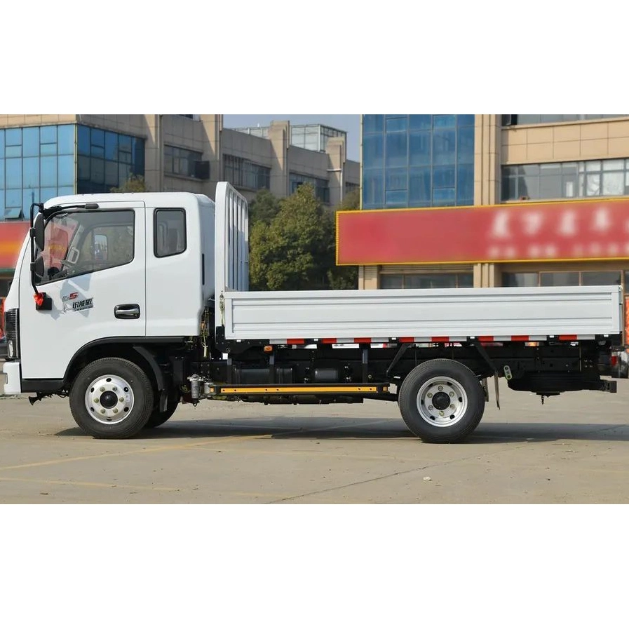 شاحنة صغيرة من طراز Dongfeng 4X2 شاحنة صغيرة لنقل السيارات ذات 6 عجلات صغيرة شاحنة شحن للبيع