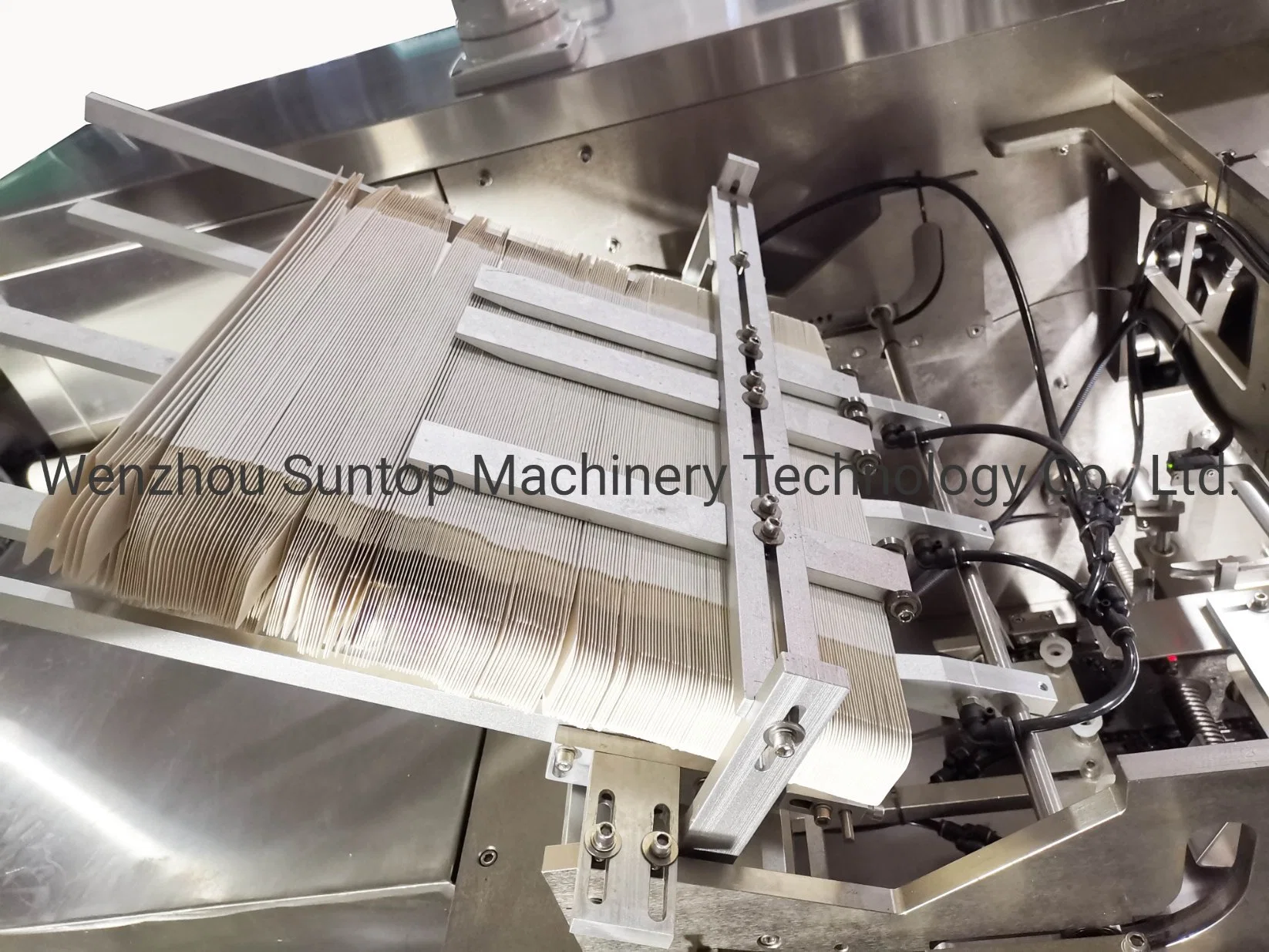 Automatic Multi-Function Horizontal Aluminum Foil Boxing Carton Packing Machine Cartoing Packaging Machine