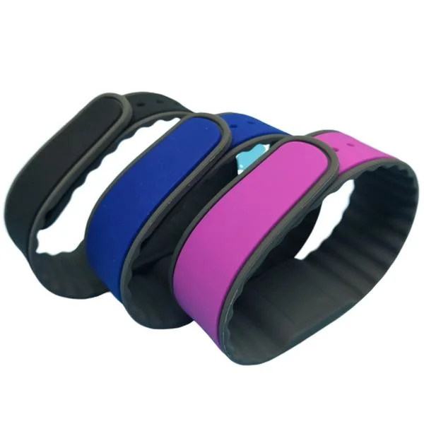 Water Park Adjustable Bracelet Waterproof 13.56MHz Ntag213 NFC RFID Silicone Wristband