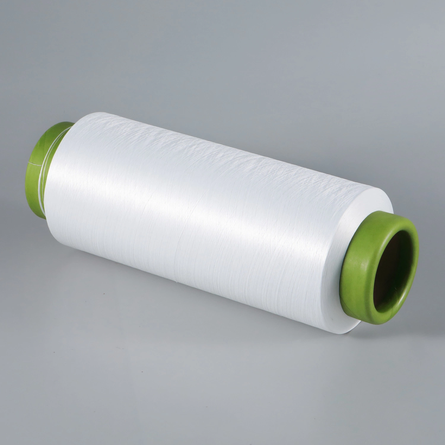 Halbstumpf 100D/144f DTY Recycling-Polyester-Garn 100% Recycling-Filament-Garn