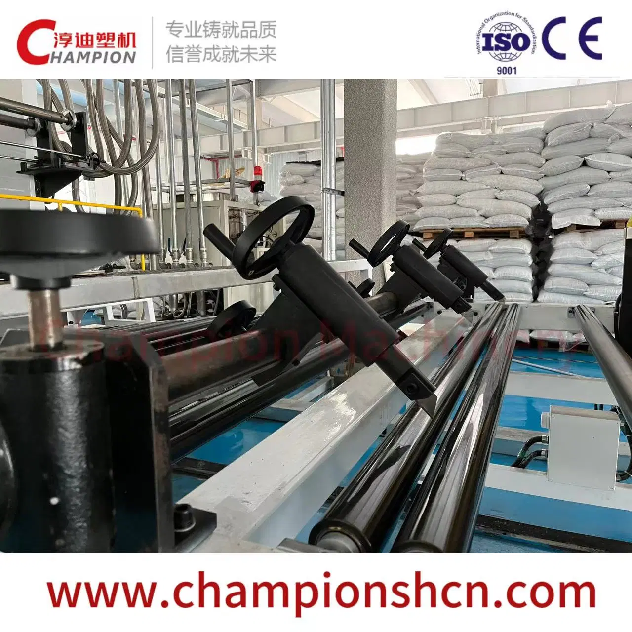 PC/PP/PE Perfil hueco línea de producción Extruora de plástico - Champion Maquinaria in China