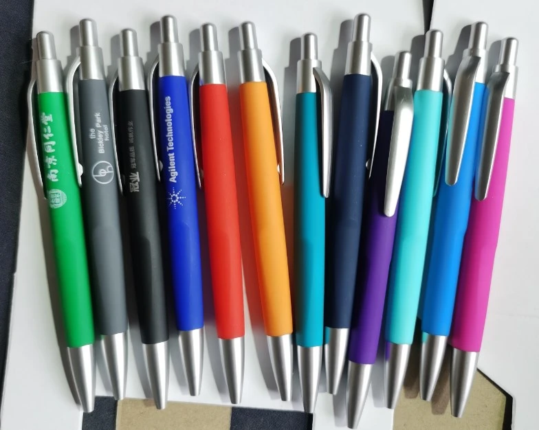 China Manufacturer Custom Promotional Plastic Smoothly Ball Pen Printing Brand Ball Point Pen with Logo